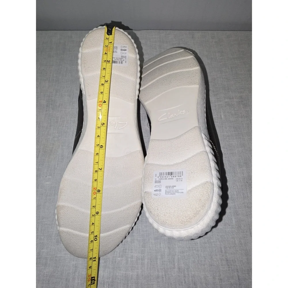 Clarks product pair